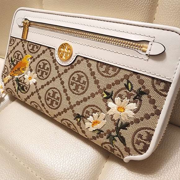 NWT ~🌻VERY RARE🌻Tory Burch T Monogram Jacquard Embroidered Crossbody & Wallets - Picture 7 of 16